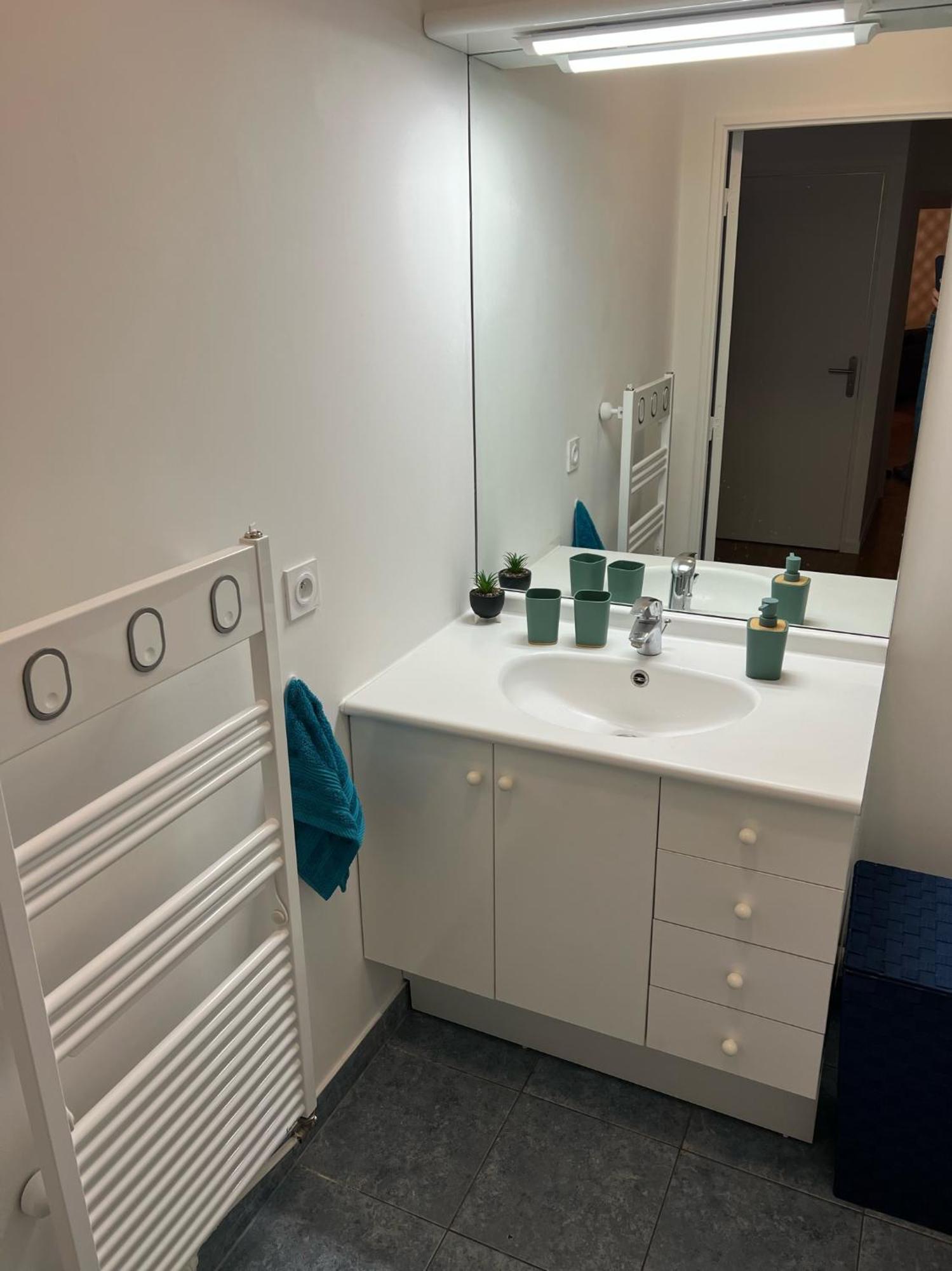 Paris-Montrouge Magnifique Appartement 3 Pieces De 75M2 Avec Parking - Tres Cosy Pour 1 - 8 Personnes Refait A Neuf -Entire Apartment Luxurious And Warm -Montrouge Paris 14Eme - Proche Aeroport Orly Parc Expositions Porte De Versailles Free Wifi Grat Экстерьер фото